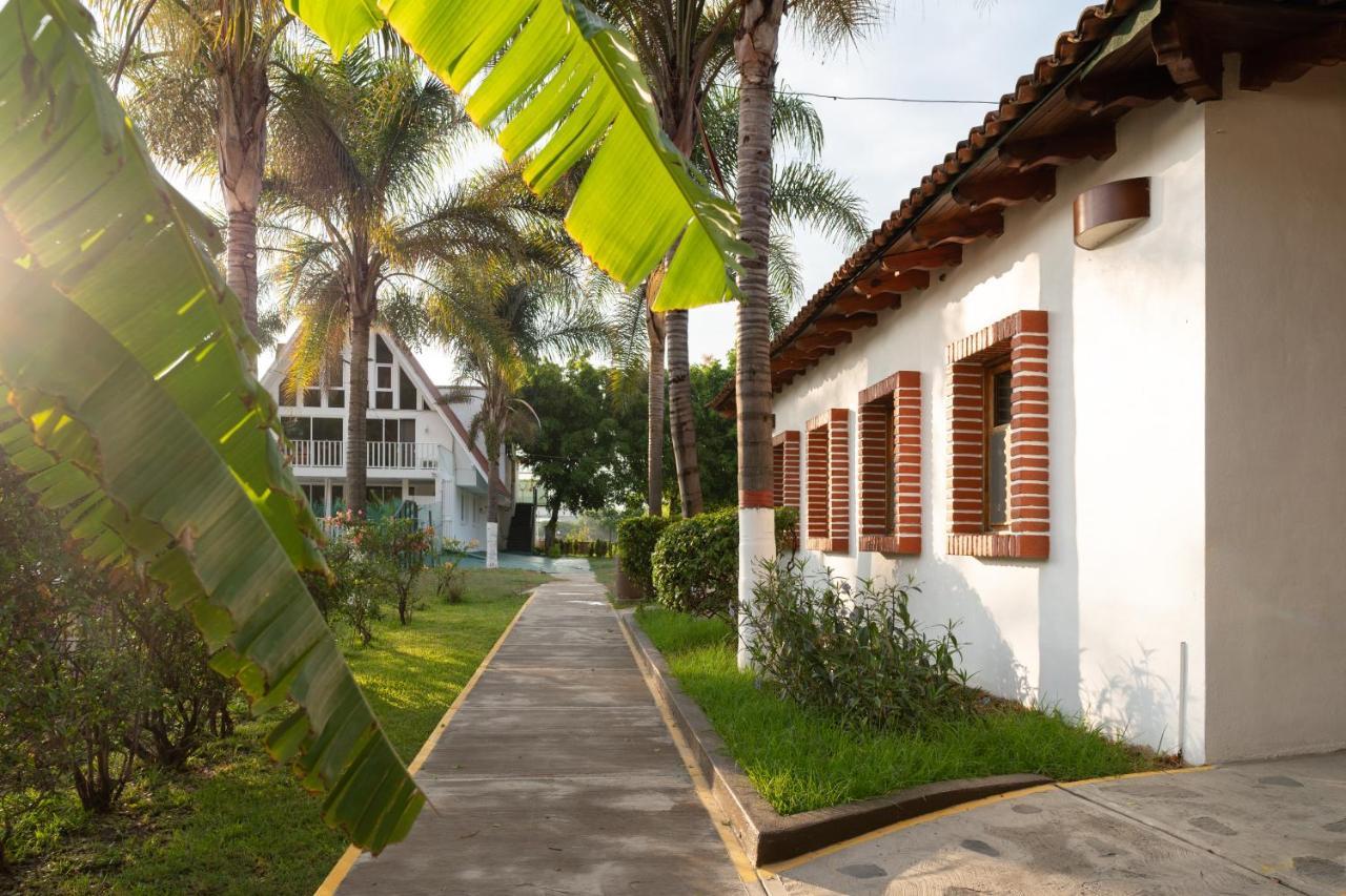 Las Jaras Aguas Termales La Garita Exterior foto
